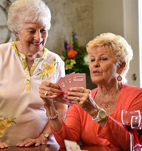 women playing cards